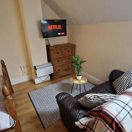 Apple Lodge Apartment Forkhill Екстериор снимка