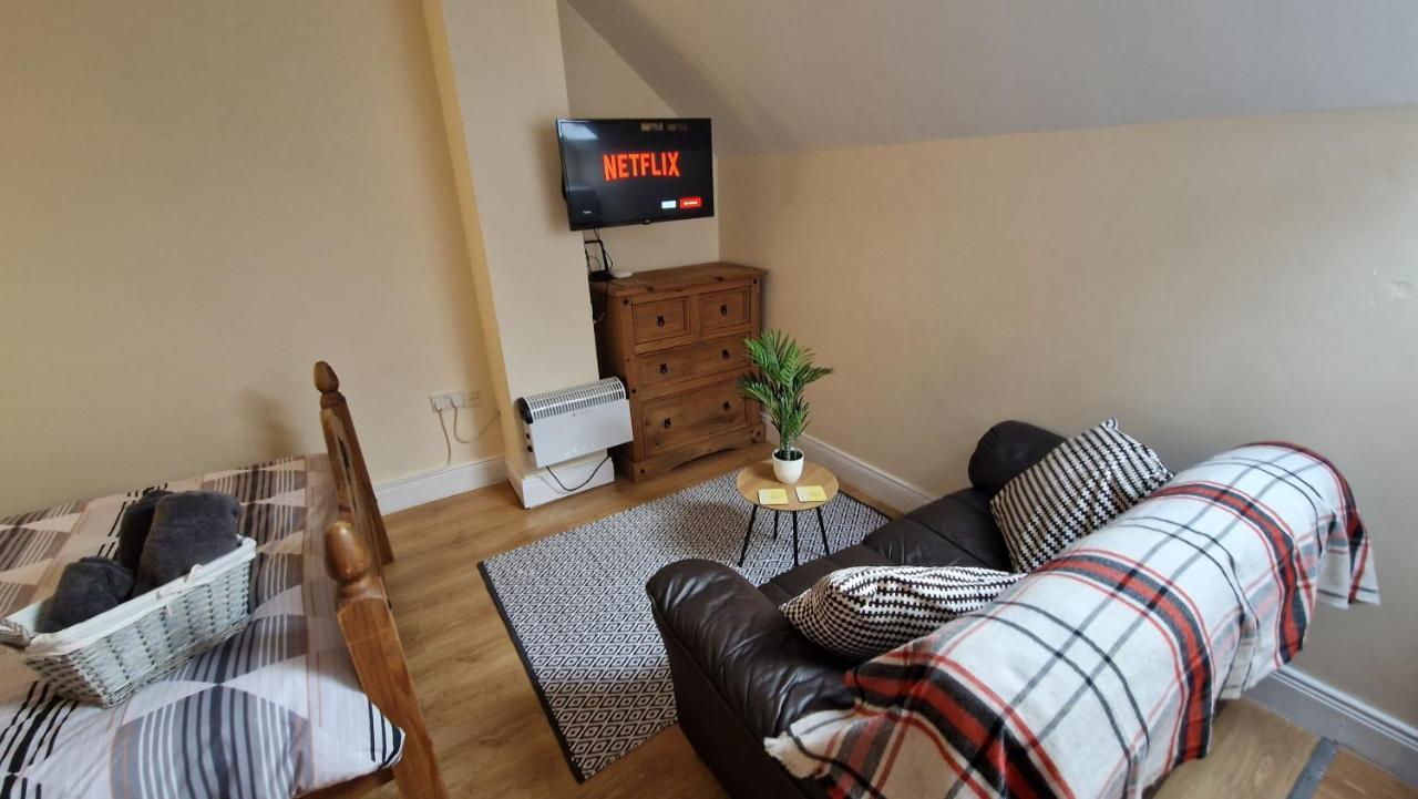 Apple Lodge Apartment Forkhill Екстериор снимка